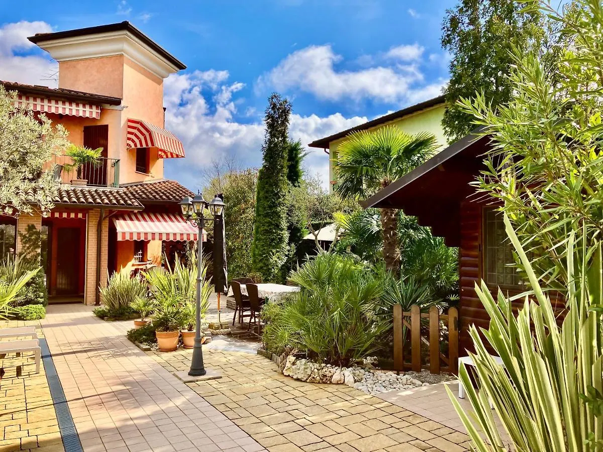 B&B Desenzano Paradise Desenzano del Garda İtalya