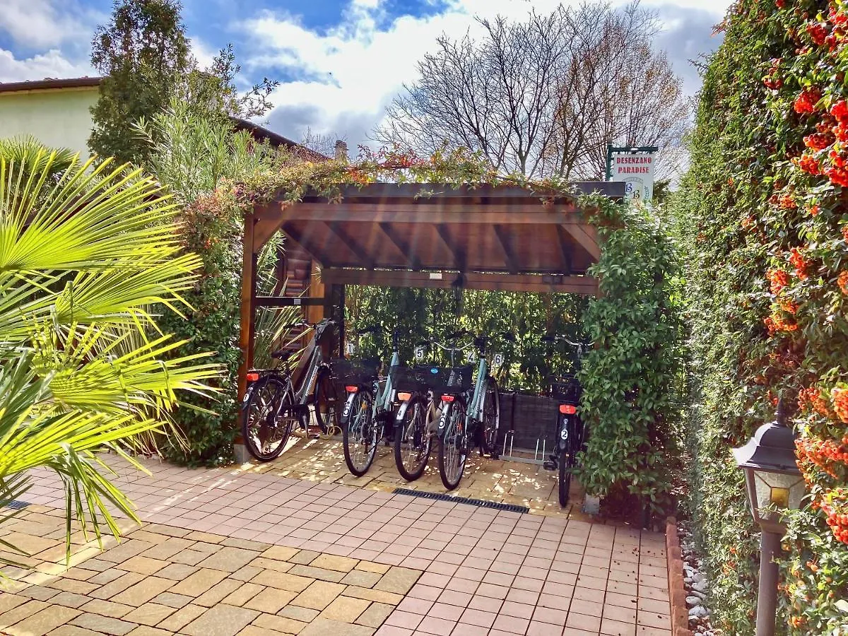 B&B Desenzano Paradise Desenzano del Garda 0*,  İtalya
