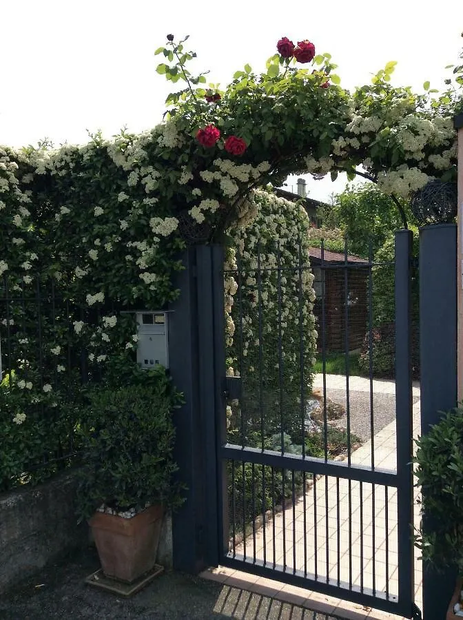 B&B Desenzano Paradise Desenzano del Garda 0*,  İtalya
