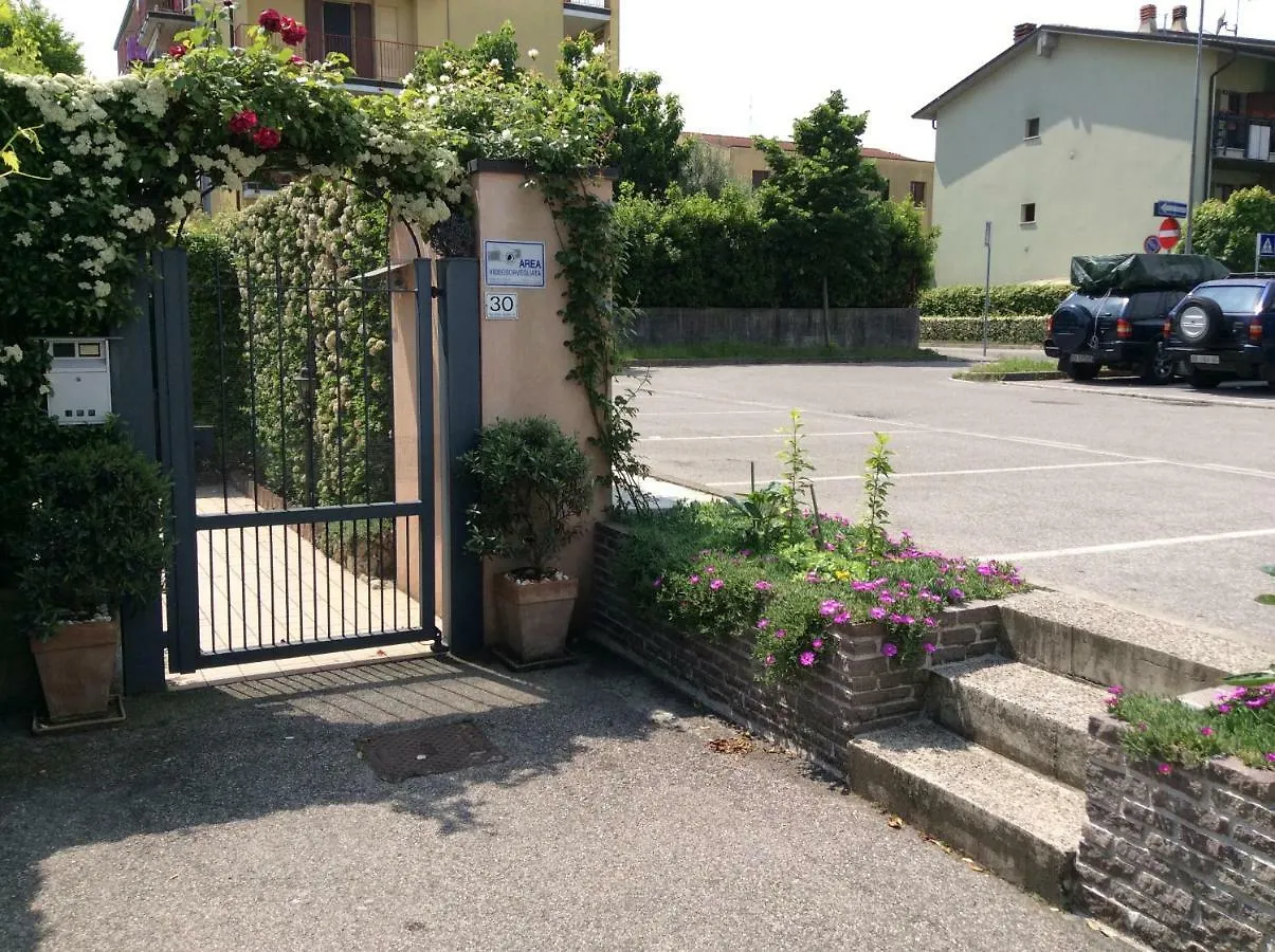 B&B Desenzano Paradise Desenzano del Garda Oda ve Kahvaltı