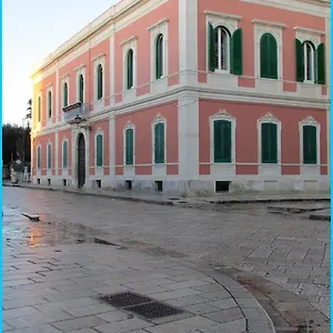 Palazzo De Giorgi Lecce